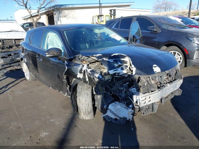 Lexus CT 200H 2014 JTHKD5BH2E2189287 Image 18