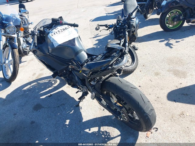 2024 KAWASAKI EX650 ML5EXER16RDAD5988 Photo 2