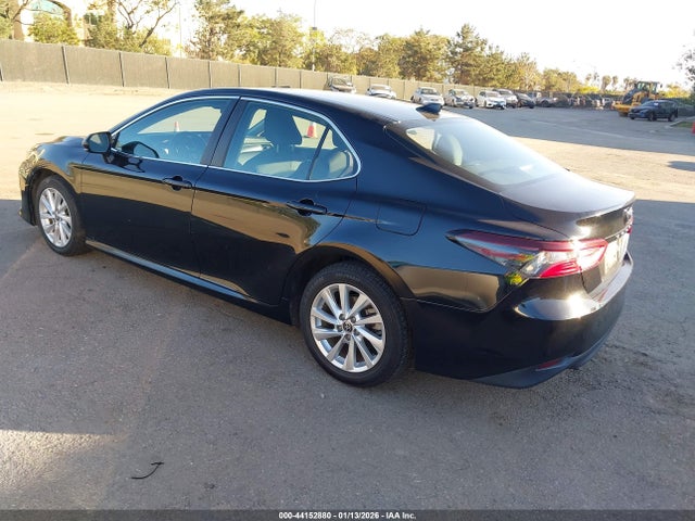 4T1C11AK5PU777644 Toyota CAMRY LE
