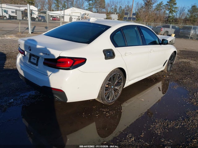 2021 BMW 540I WBA73BJ0XMWW90257 Photo 3