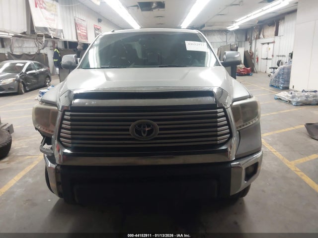 5TFFY5F16EX158387 Toyota Tundra Limited 5.7l V8