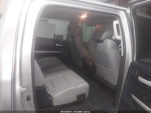 5TFFY5F16EX158387 Toyota Tundra Limited 5.7l V8