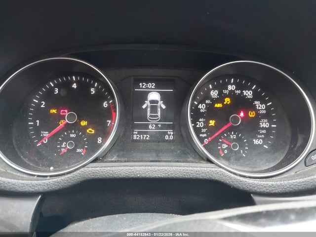 1VWDT7A36HC000098 Volkswagen Passat 1.8t R-line