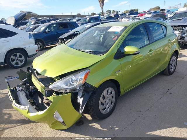 JTDKDTB37G1132084 Toyota Prius C Two