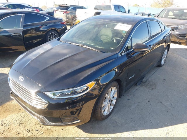 2019 FORD FUSION HYBRID 3FA6P0MU6KR235739 Photo 1