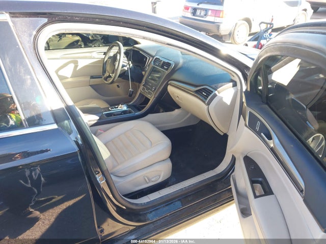 2019 FORD FUSION HYBRID 3FA6P0MU6KR235739 Photo 4