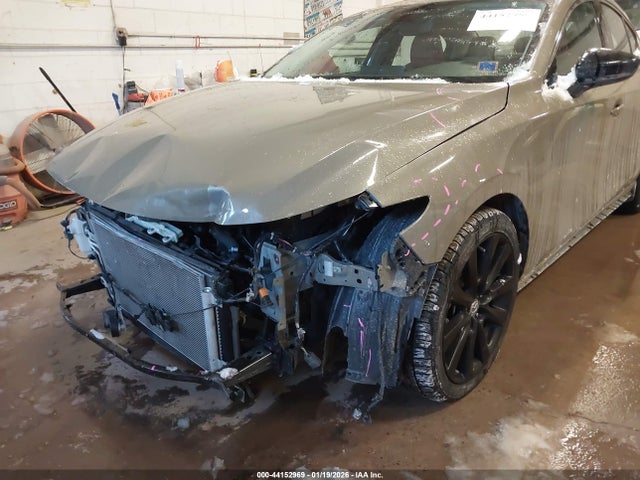 Aukcja sprzedaży 2024 Mazda Mazda3 2.5 Carbon Turbo, vin: 3MZBPBXY5RM407573, numer aukcji: 44152969
