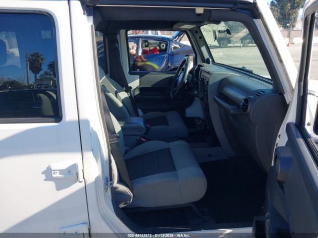 2010 JEEP WRANGLER UNLIMITED 1J4BA3H18AL185784 Photo 4