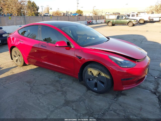 2022 TESLA MODEL 3 5YJ3E1EB3NF132564 Photo 0