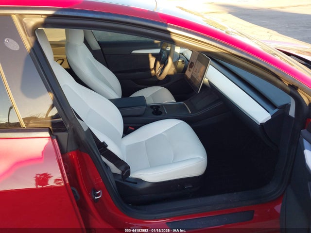 2022 TESLA MODEL 3 5YJ3E1EB3NF132564 Photo 4