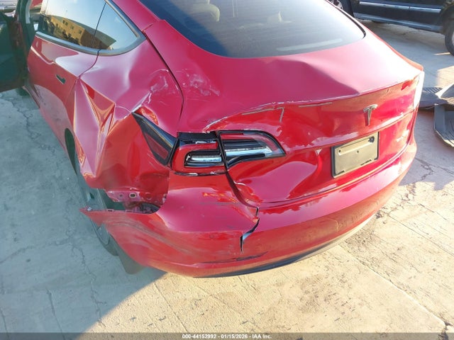 2022 TESLA MODEL 3 5YJ3E1EB3NF132564 Photo 5