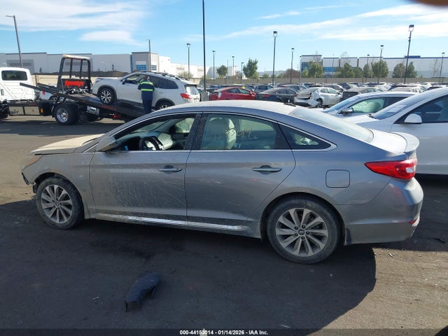 Hyundai Sonata Sport 2016 5NPE34AF6GH404151 Image 14