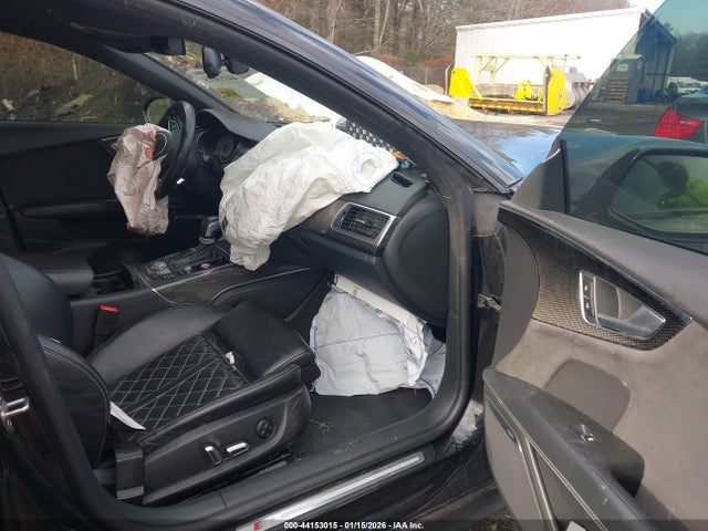 2017 AUDI S7 WAUWFAFC5HN012351 Photo 4