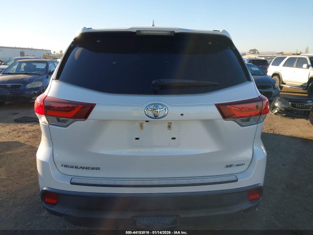 Aukcja sprzedaży 2019 Toyota Highlander Se, vin: 5TDJZRFH7KS608741, numer aukcji: 44153016