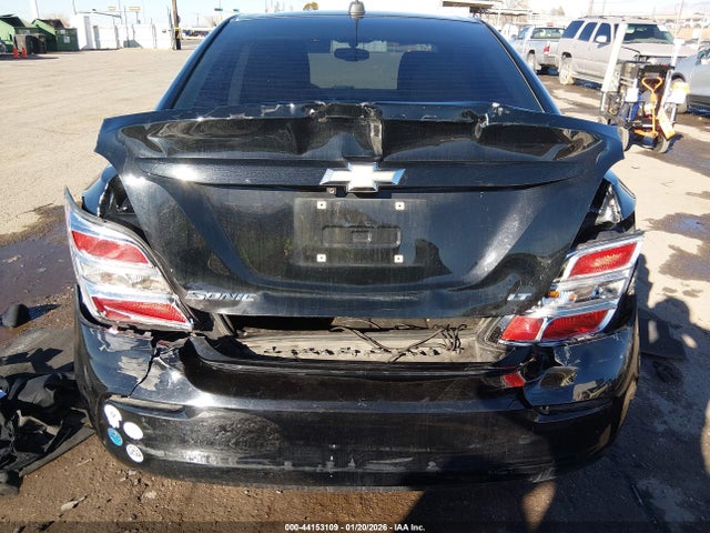 1G1JD5SB3K4142741 Chevrolet Sonic Lt Auto