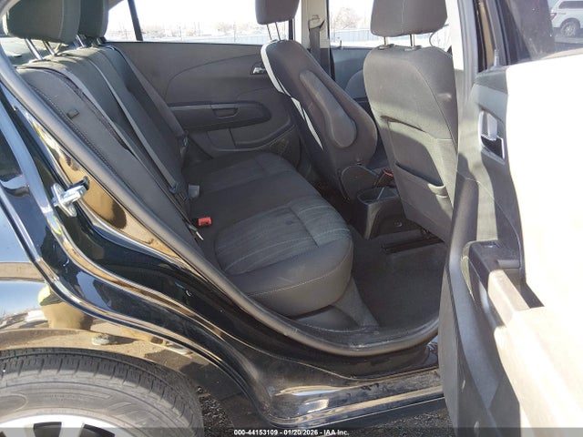 1G1JD5SB3K4142741 Chevrolet Sonic Lt Auto
