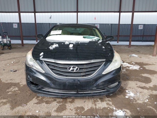 2013 Hyundai Sonata Gls მანქანა იყიდება აუქციონზე, vin: 5NPEB4AC4DH662530, აუქციონის ნომერი: 44153136