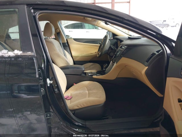 2013 Hyundai Sonata Gls მანქანა იყიდება აუქციონზე, vin: 5NPEB4AC4DH662530, აუქციონის ნომერი: 44153136