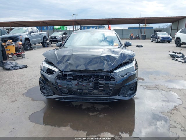2025 Audi A5 Sportback Premium 45 Tfsi S Line Quattro S Tronic მანქანა იყიდება აუქციონზე, vin: WAUDACF55SA006888, აუქციონის ნომერი: 44153176