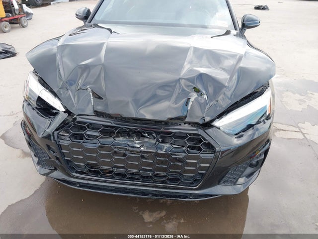 2025 Audi A5 Sportback Premium 45 Tfsi S Line Quattro S Tronic მანქანა იყიდება აუქციონზე, vin: WAUDACF55SA006888, აუქციონის ნომერი: 44153176