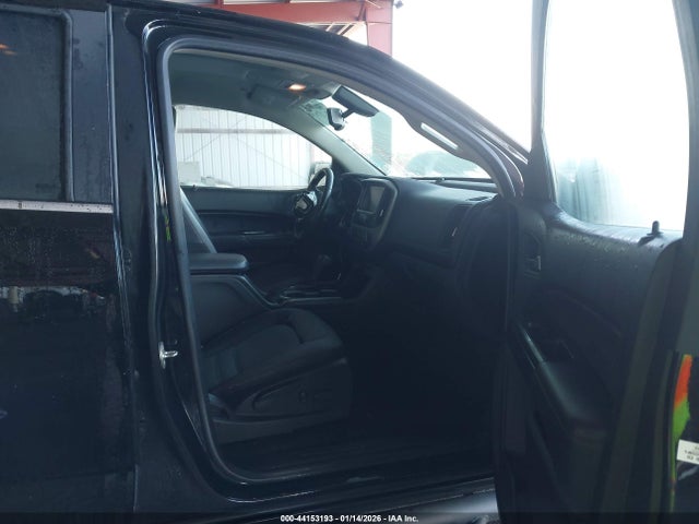 44153193 :رقم المزاد ، 1GTG6CE38G1200694 vin ، 2016 Gmc Canyon Sle مزاد بيع