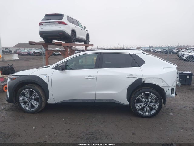 Subaru Solterra Touring 2023 JTMABABA0PA017475 Image 14