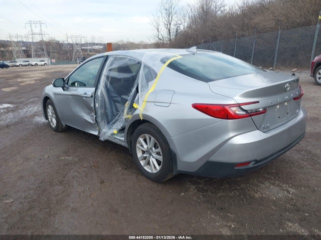 2025 TOYOTA CAMRY 4T1DAACK2SU574737 Photo 2