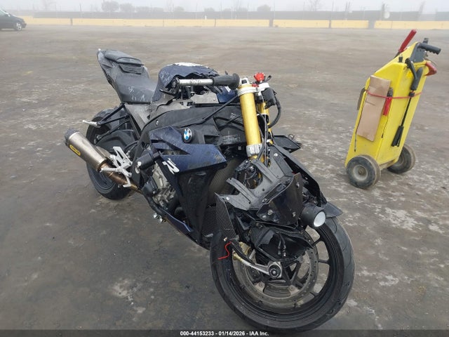 2015 BMW S 1000 WB10D1201FZ199505