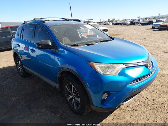 2017 2T3RFREV0HW589704 main image
