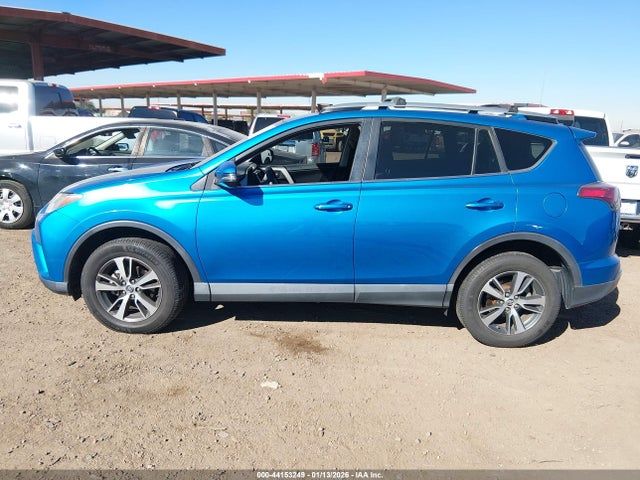 Toyota Rav4 Xle 2017 2T3RFREV0HW589704 Image 14
