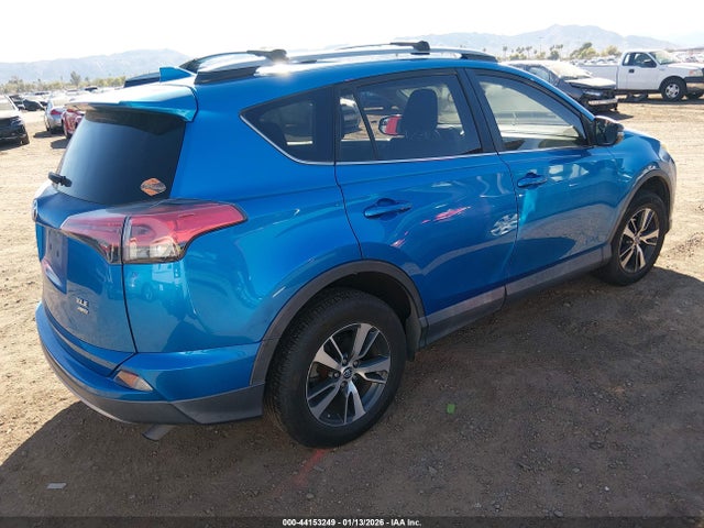 Toyota Rav4 Xle 2017 2T3RFREV0HW589704 Image 4
