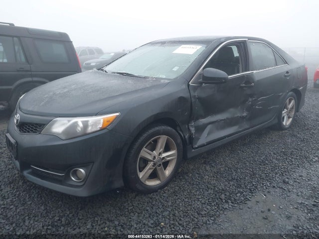 Toyota CAMRY SE 2014 4T1BF1FK2EU863884 Image 2
