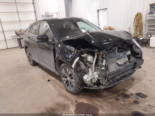 2022 MITSUBISHI ECLIPSE CROSS JA4ATWAA8NZ057484 Photo 0