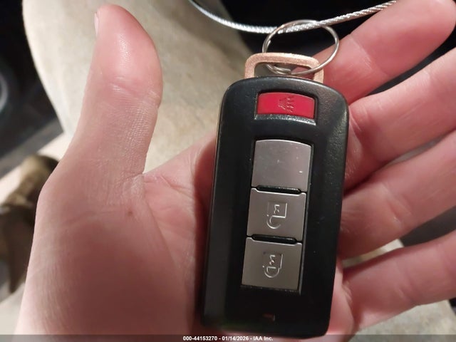 2022 MITSUBISHI ECLIPSE CROSS JA4ATWAA8NZ057484 Photo 10