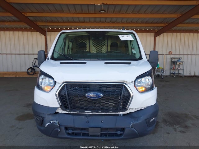 1FTBR1Y82RKB12105 Ford Transit-250