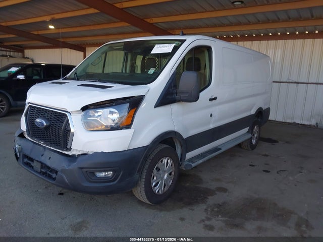1FTBR1Y82RKB12105 Ford Transit-250