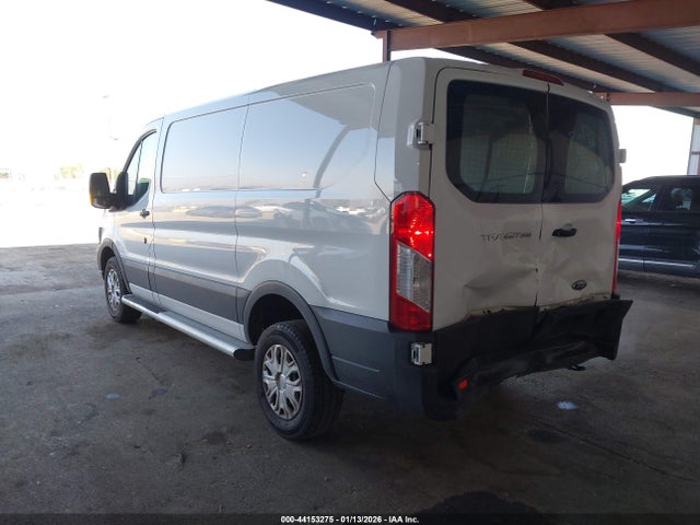 1FTBR1Y82RKB12105 Ford Transit-250