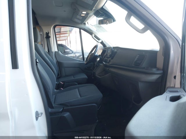 1FTBR1Y82RKB12105 Ford Transit-250