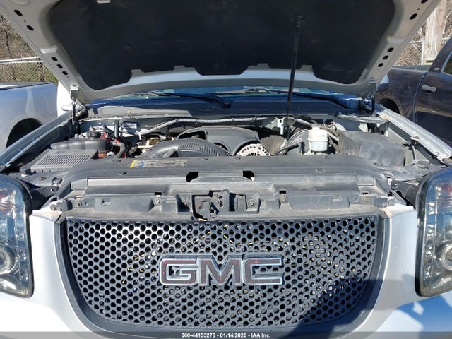 2011 GMC YUKON XL 1500 1GKS1MEF0BR170209 Photo 9