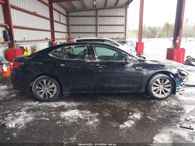 44153281 :رقم المزاد ، 19UUB1F5XHA000938 vin ، 2017 Acura Tlx Technology Package مزاد بيع