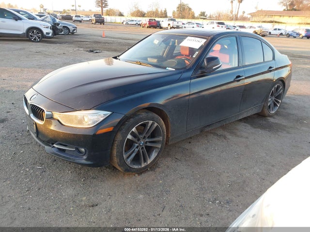 BMW 328I 2015 WBA3A5G55FNS84680 Image 2