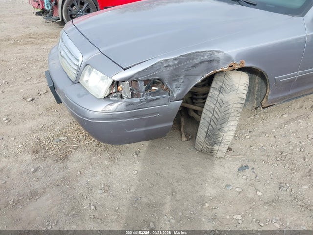 Продажа на аукционе авто 2006 Ford Crown Victoria Police/police Interceptor, vin: 2FAHP71W26X145728, номер лота: 44153286