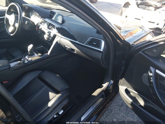 WBA8B3G55JNV01242 BMW 340i