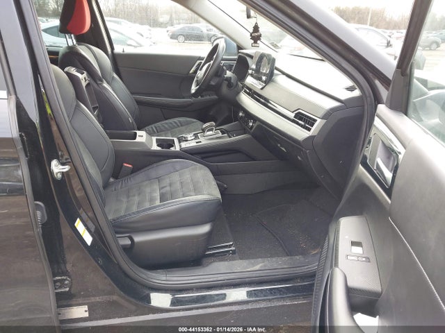 2022 MITSUBISHI OUTLANDER JA4J3UA80NZ084082 Photo 4