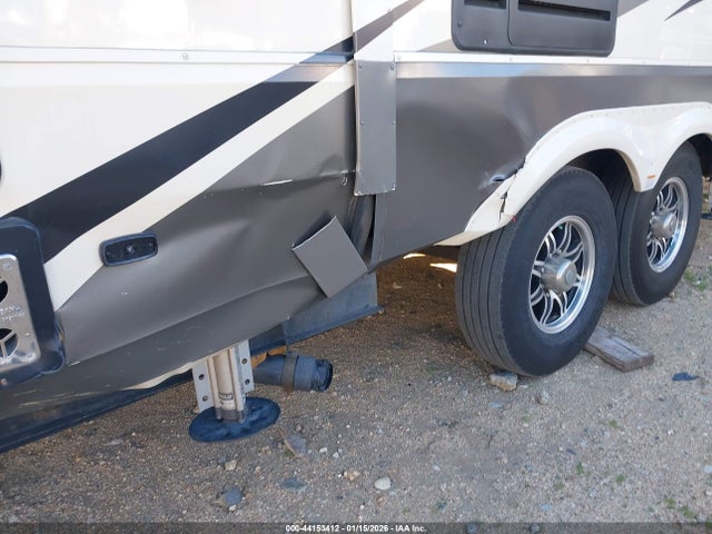 573FS3622K9902414 Gran Solitude 5th Wheel