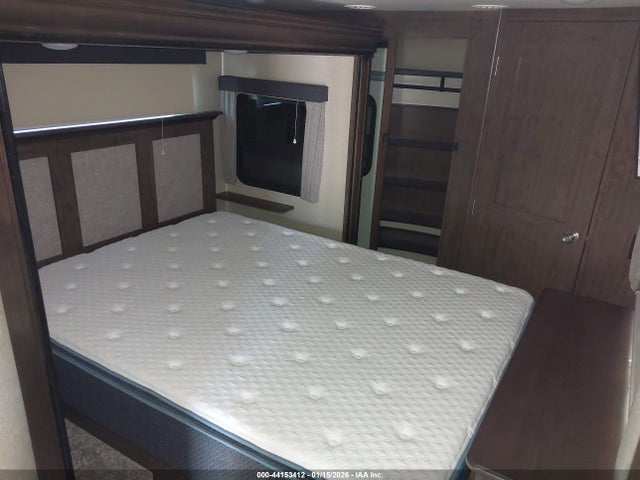 573FS3622K9902414 Gran Solitude 5th Wheel