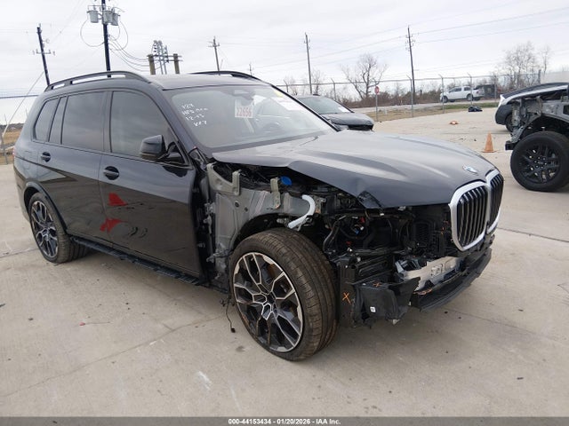 2025 BMW X7 5UX23EM01S9Z62795