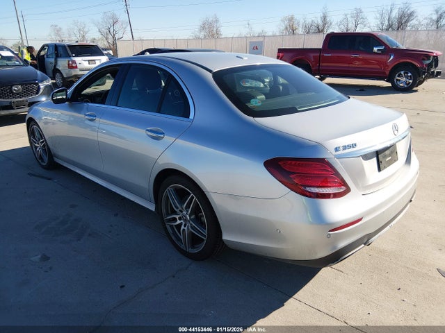 2020 MERCEDES-BENZ E 350 WDDZF8DB8LA740545 Photo 2