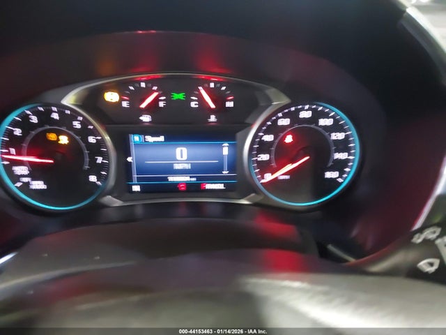 3GNAXKEV9KS547318 Chevrolet EQUINOX LT