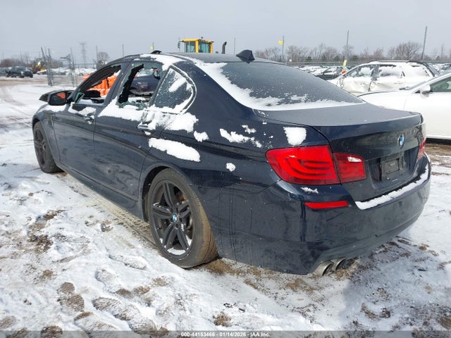 2012 BMW 550I WBAFU9C50CC787929 Photo 2